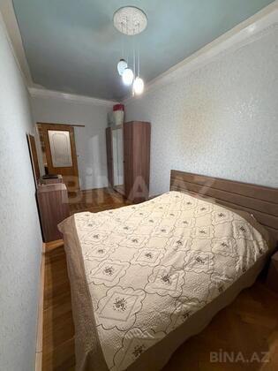2 otaqlı Köhnə tikili, 8 Noyabr m., Bakı