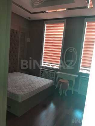 3 otaqlı Köhnə tikili, Sahil m., Bakı