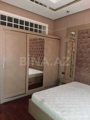 3 otaqlı Köhnə tikili, Sahil m., Bakı