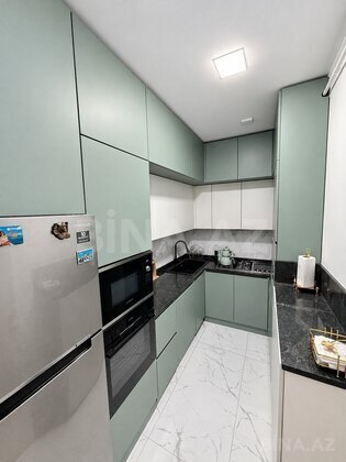 2 otaqlı Köhnə tikili, 28 May m., Bakı