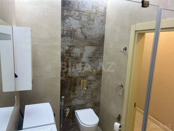 3 otaqlı Yeni tikili, Şah İsmayıl Xətai m., Bakı