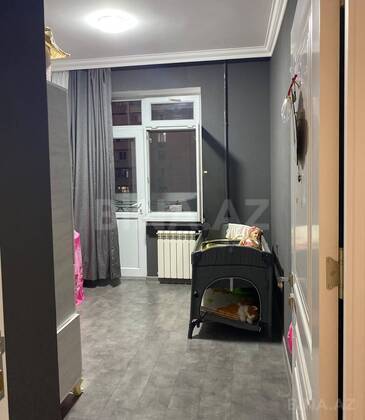 3 otaqlı Köhnə tikili, Yeni Günəşli q., Bakı