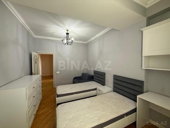 3 otaqlı Yeni tikili, Qara Qarayev m., Bakı