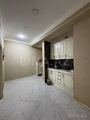 3 otaqlı Yeni tikili, Şah İsmayıl Xətai m., Bakı