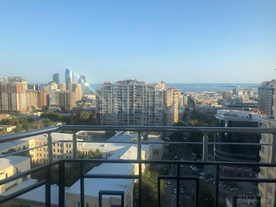 4 otaqlı Yeni tikili, 28 May m., Bakı