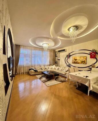 3 otaqlı Yeni tikili, Şah İsmayıl Xətai m., Bakı