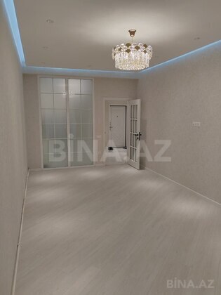 3 otaqlı Yeni tikili, Şah İsmayıl Xətai m., Bakı