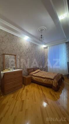 3 otaqlı Yeni tikili, İnşaatçılar m., Bakı