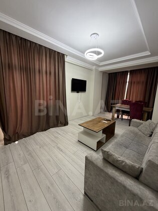 3 otaqlı Yeni tikili, İnşaatçılar m., Bakı