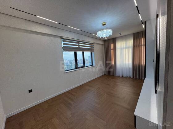 3 otaqlı Yeni tikili, Neftçilər m., Bakı