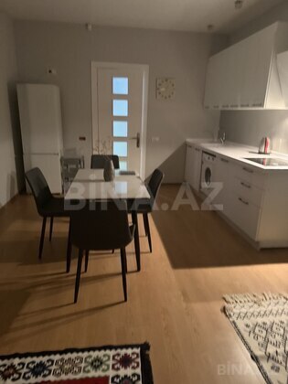 3 otaqlı Yeni tikili, 8 Noyabr m., Bakı