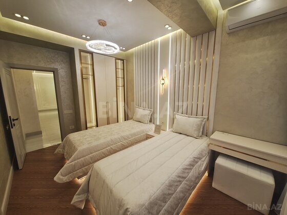 3 otaqlı Yeni tikili, 28 May m., Bakı