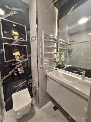 3 otaqlı Yeni tikili, 28 May m., Bakı