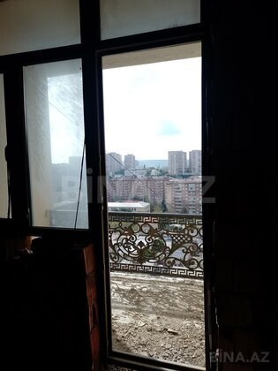 4 otaqlı Yeni tikili, Elmlər Akademiyası m., Bakı