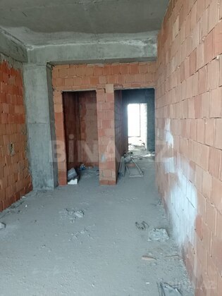 4 otaqlı Yeni tikili, Elmlər Akademiyası m., Bakı