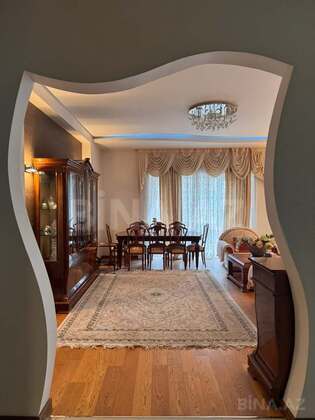 3 otaqlı Yeni tikili, 8 Noyabr m., Bakı