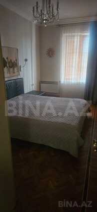 2 otaqlı Köhnə tikili, Gənclik m., Bakı