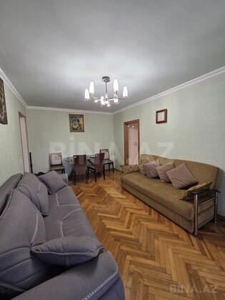 2 otaqlı Köhnə tikili, Elmlər Akademiyası m., Bakı