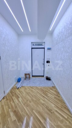 3 otaqlı Yeni tikili, 7-ci mikrorayon q., Bakı