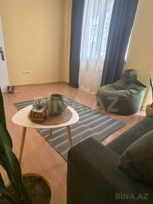 3 otaqlı Yeni tikili, 8 Noyabr m., Bakı