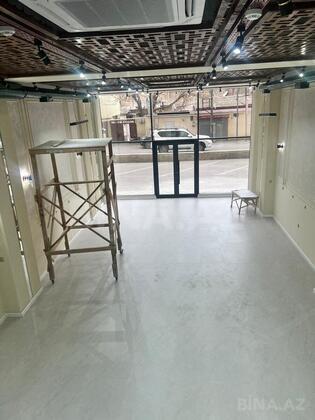 Obyekt 8 Noyabr m., Bakı