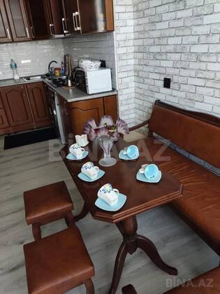 2 otaqlı Köhnə tikili, 28 May m., Bakı