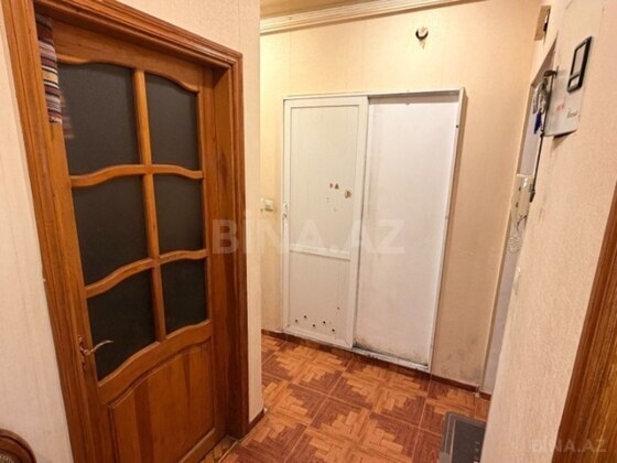 2 otaqlı Köhnə tikili, İnşaatçılar m., Bakı