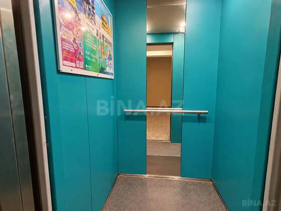 3 otaqlı Köhnə tikili, Neftçilər m., Bakı