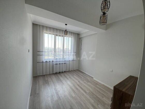 3 otaqlı Yeni tikili, Neftçilər m., Bakı