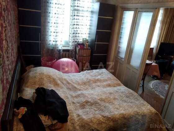 3 otaqlı Köhnə tikili, 28 May m., Bakı