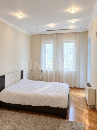 4 otaqlı Yeni tikili, 28 May m., Bakı