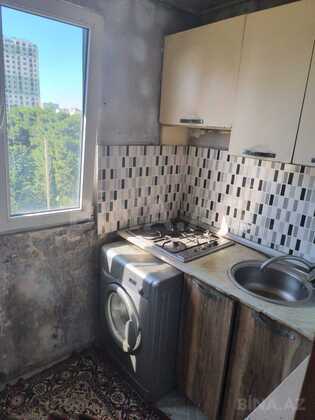 2 otaqlı Köhnə tikili, Neftçilər m., Bakı