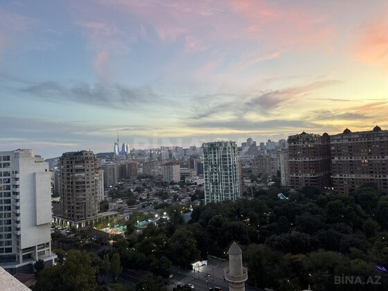 3 otaqlı Yeni tikili, 28 May m., Bakı