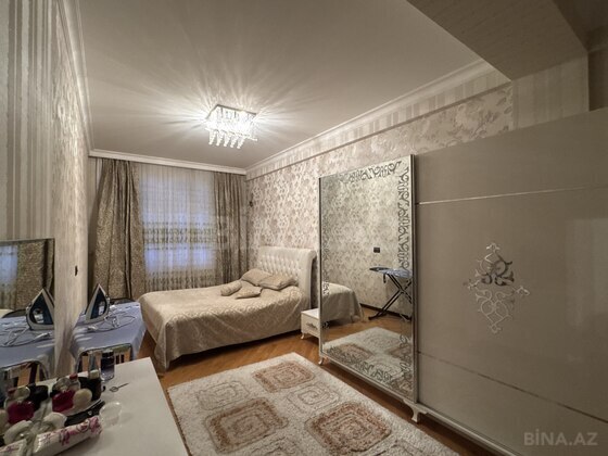 3 otaqlı Yeni tikili, 28 May m., Bakı