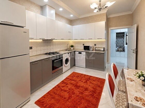 2 otaqlı Yeni tikili, 8 Noyabr m., Bakı