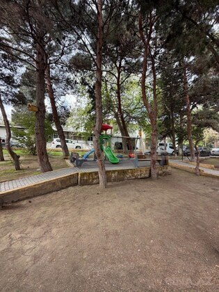2 otaqlı Köhnə tikili, Memar Əcəmi m., Bakı