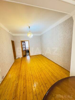 2 otaqlı Köhnə tikili, 20 Yanvar m., Bakı