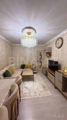 3 otaqlı Köhnə tikili, Gənclik m., Bakı