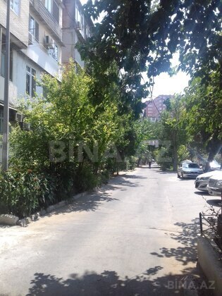 2 otaqlı Köhnə tikili, Azadlıq Prospekti m., Bakı