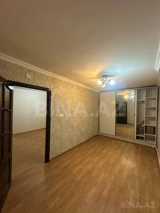 2 otaqlı Köhnə tikili, İnşaatçılar m., Bakı