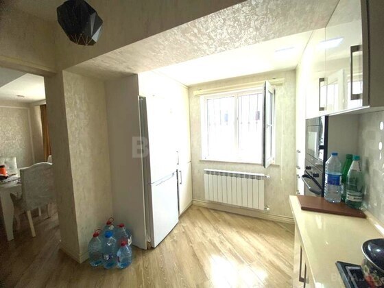 3 otaqlı Yeni tikili, Yeni Yasamal q., Bakı