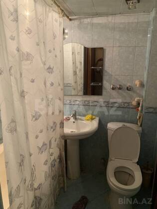 3 otaqlı Köhnə tikili, Həzi Aslanov m., Bakı