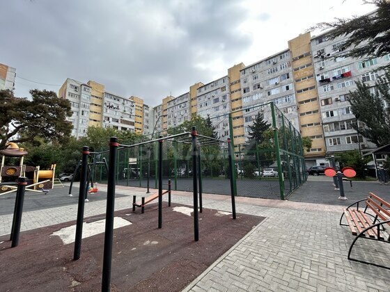 1 otaqlı Köhnə tikili, Gənclik m., Bakı