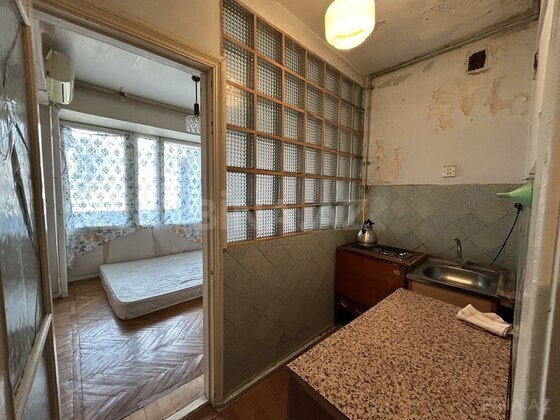 1 otaqlı Köhnə tikili, Gənclik m., Bakı