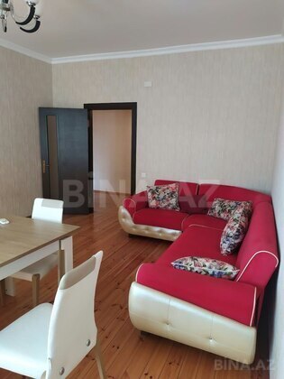 3 otaqlı Yeni tikili, Şah İsmayıl Xətai m., Bakı