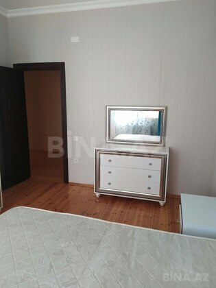 3 otaqlı Yeni tikili, Şah İsmayıl Xətai m., Bakı