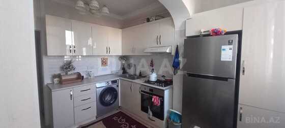 4 otaqlı Köhnə tikili, Həzi Aslanov m., Bakı