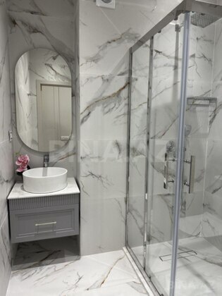 3 otaqlı Yeni tikili, Şah İsmayıl Xətai m., Bakı
