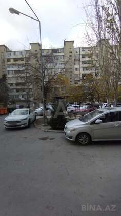 3 otaqlı Köhnə tikili, 8-ci mikrorayon q., Bakı
