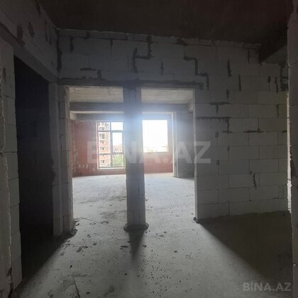 3 otaqlı Yeni tikili, Qara Qarayev m., Bakı